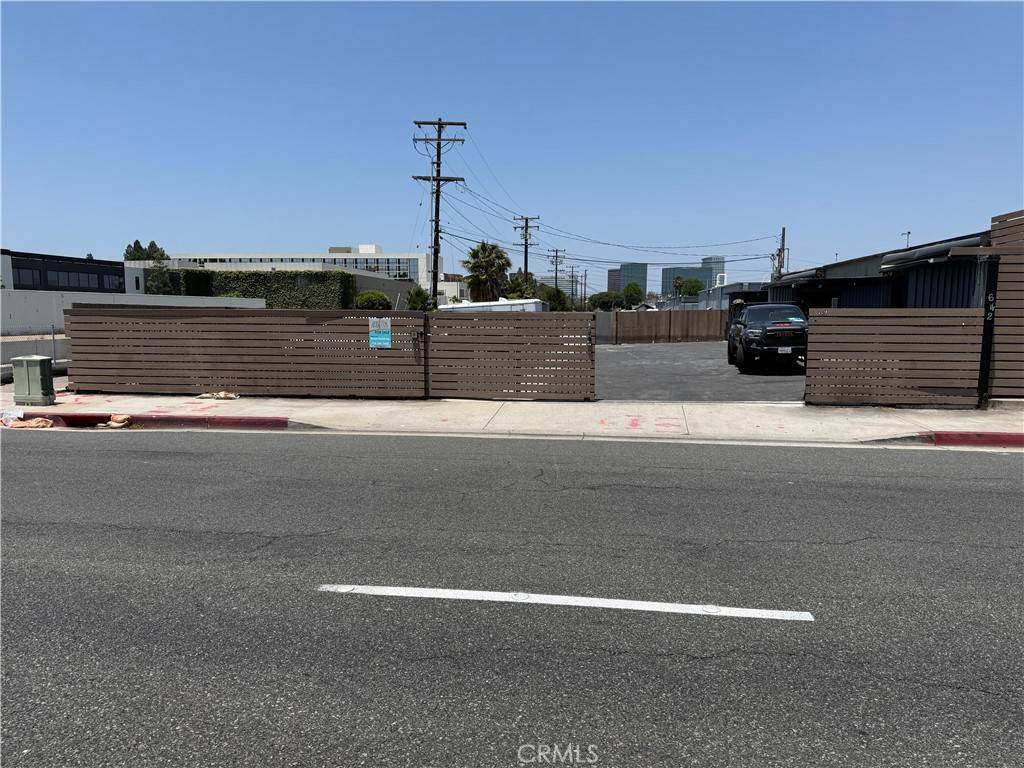 642 Baker ST, Costa Mesa, CA 92626