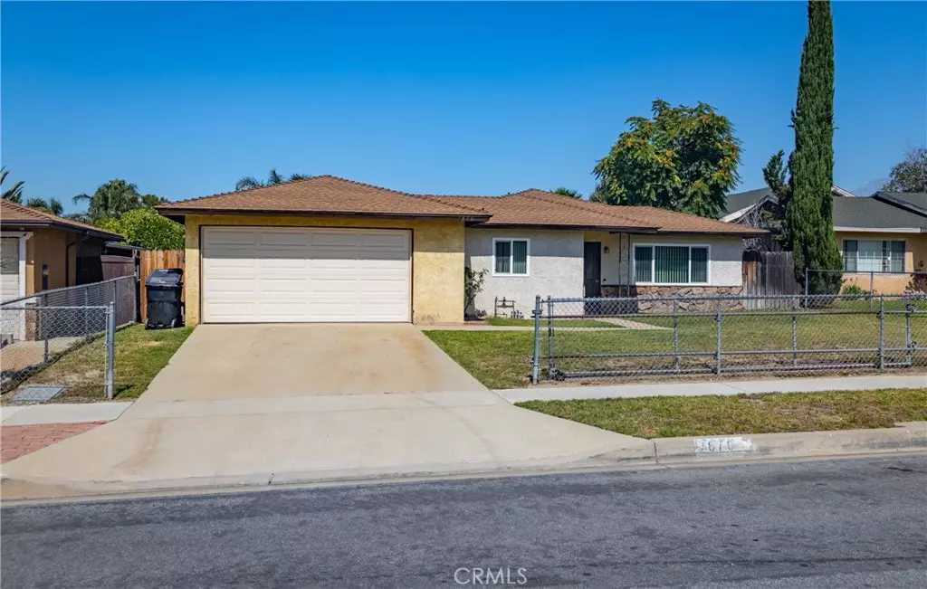 Fontana, CA 92336,7870 Williams RD
