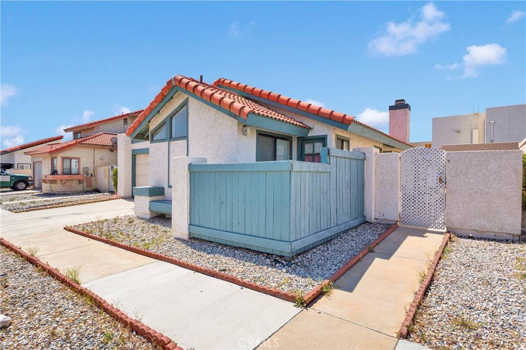 Victorville, CA 92395,16205 Tokay ST