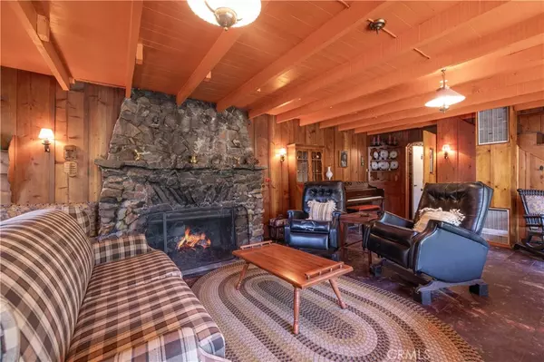 Arrowbear, CA 92382,32825 Deer Lick DR