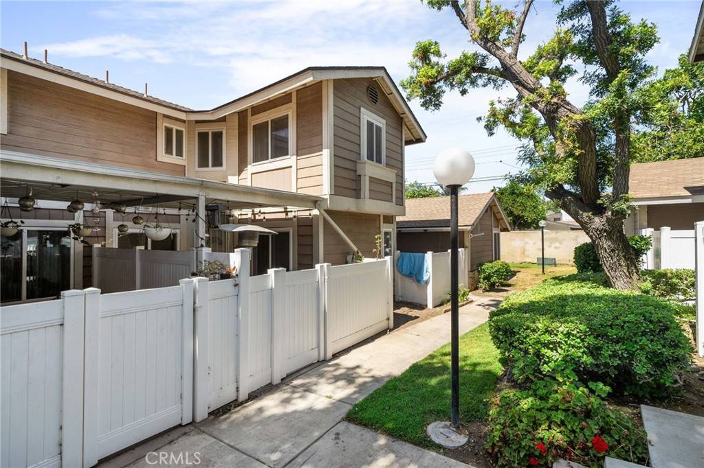 1650 S Campus AVE #100, Ontario, CA 91761
