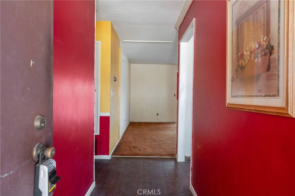 Redlands, CA 92374,920 Coronado DR