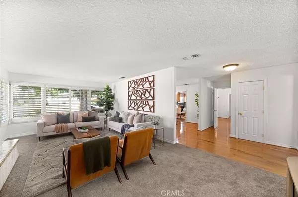 Redlands, CA 92373,1517 Pamela Crest
