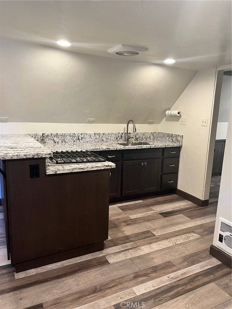 Crestline, CA 92325,23775 APT A Lake DR