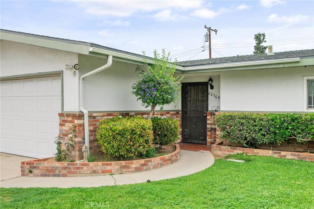 Grand Terrace, CA 92313,22568 Cardinal ST
