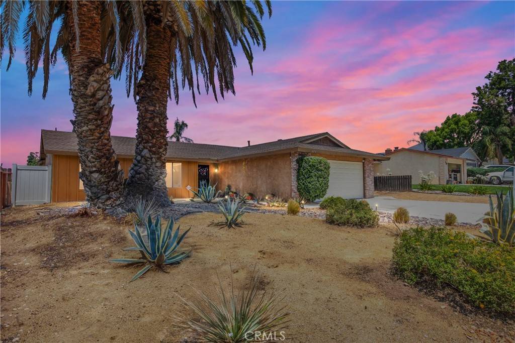 1676 Catalpa AVE, Highland, CA 92346