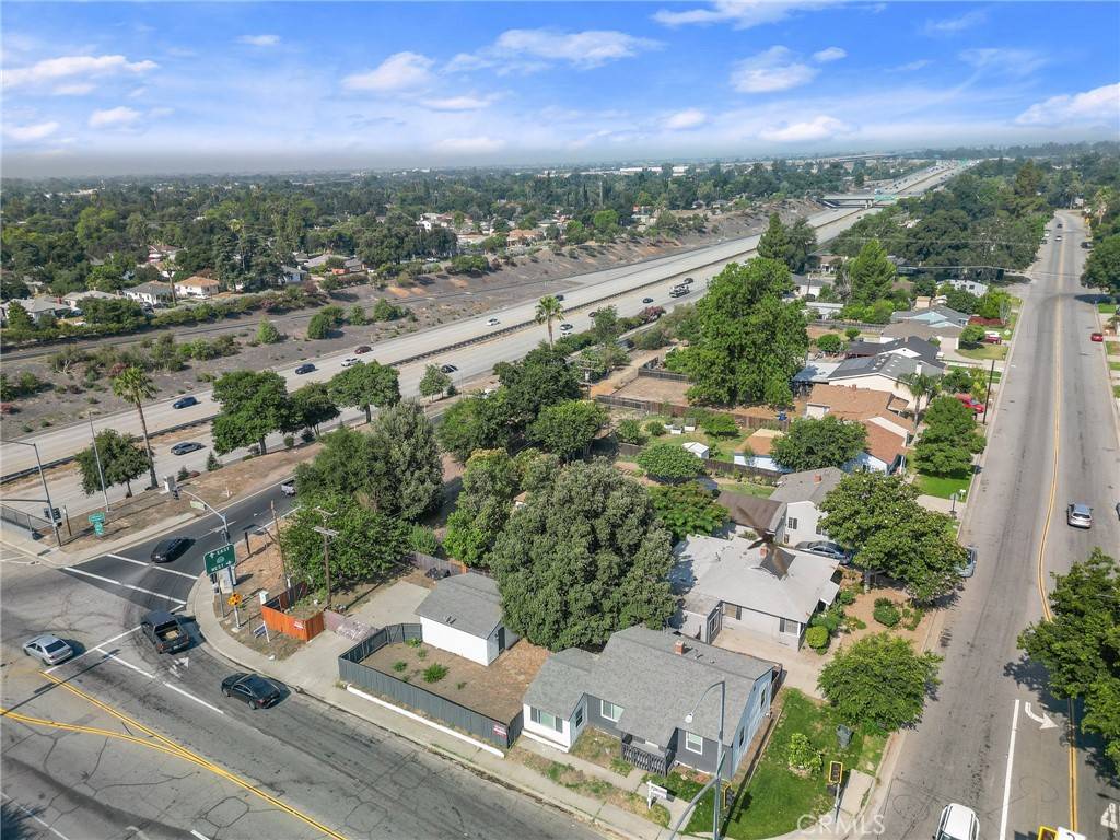 San Bernardino, CA 92405,2998 N H ST