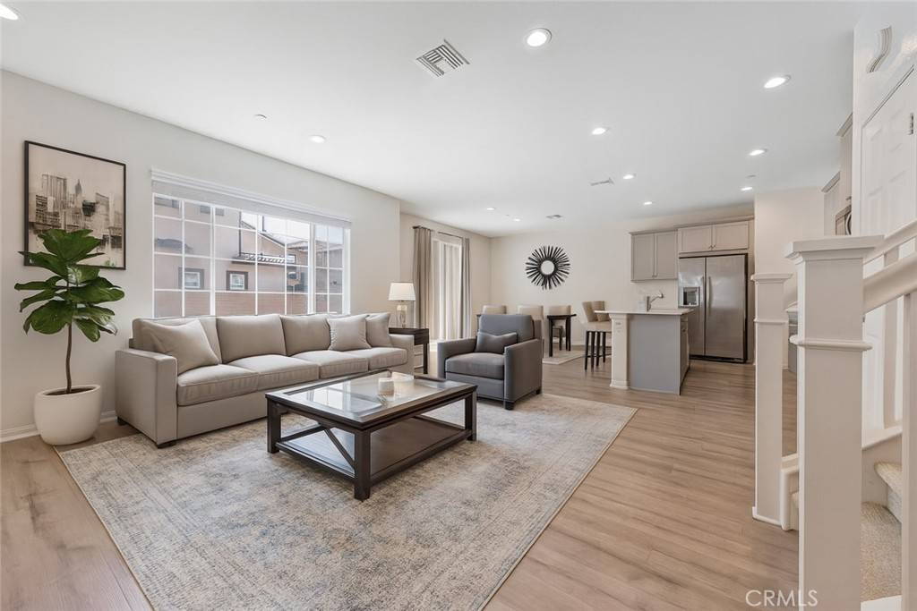 Chino, CA 91708,15971 Aventurine LN