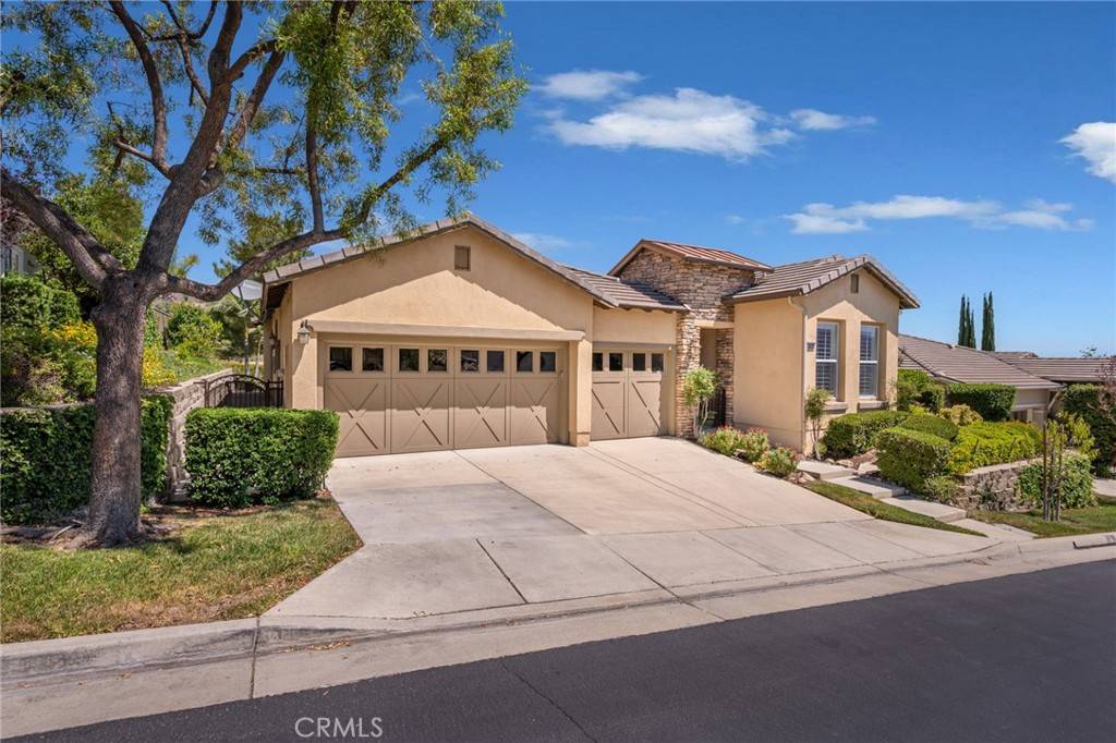 Corona, CA 92883,23929 Fawnskin DR