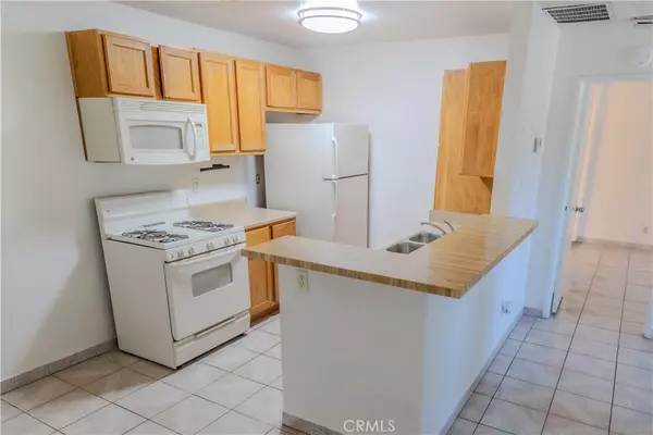 Redlands, CA 92373,26200 Redlands BLVD