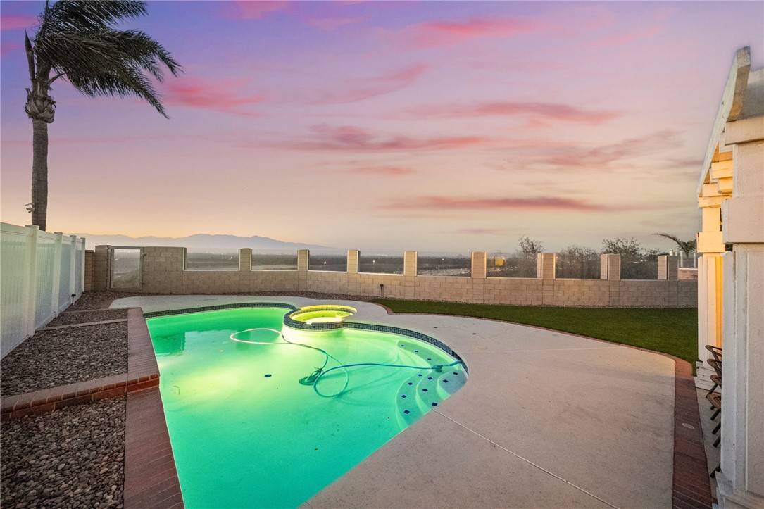 Corona, CA 92882,747 Highland View Drive