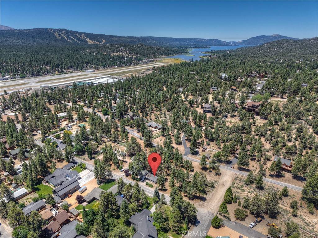 Big Bear City, CA 92314,1109 Holden AVE