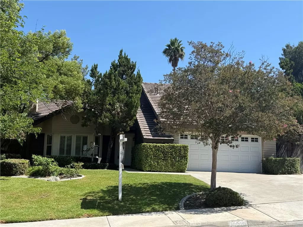 Grand Terrace, CA 92313,23020 Jensen CT
