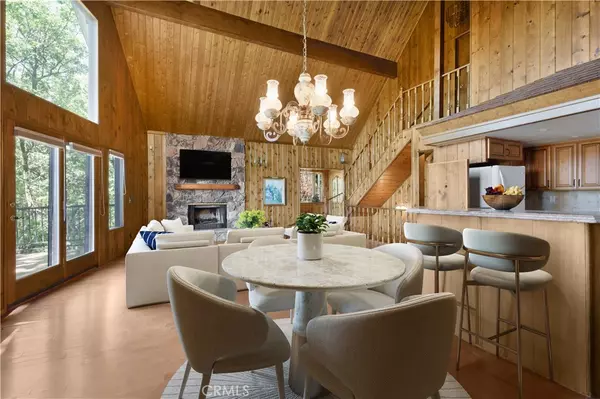 28992 Banff Dr, Lake Arrowhead, CA 92352