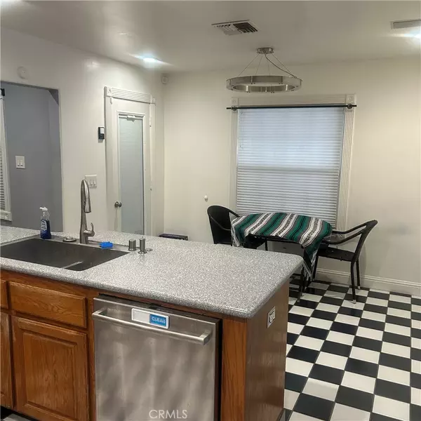 Redlands, CA 92373,39 N Buena Vista ST