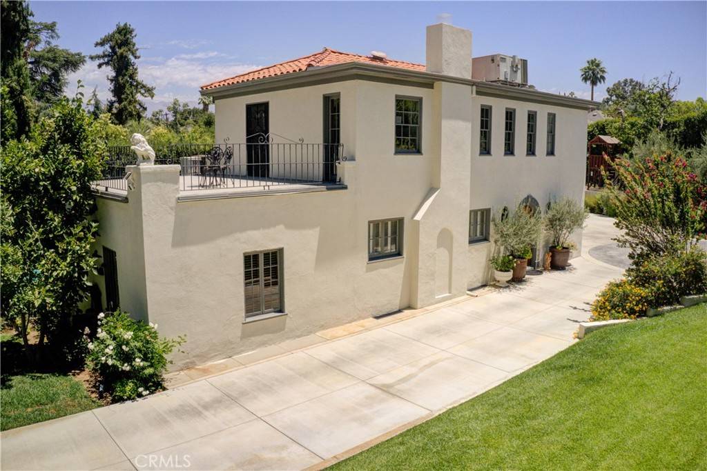 Redlands, CA 92373,1205 W Highland