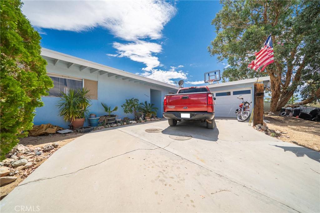 Joshua Tree, CA 92252,61497 Valley View DR