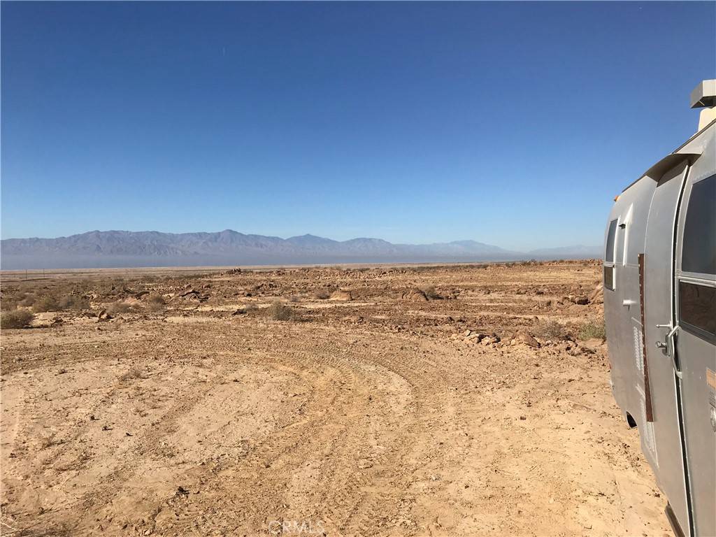 Niland, CA 92257,0 Sandstone TER