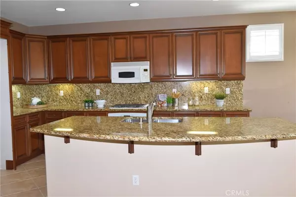 Corona, CA 92883,8822 Cuyamaca ST