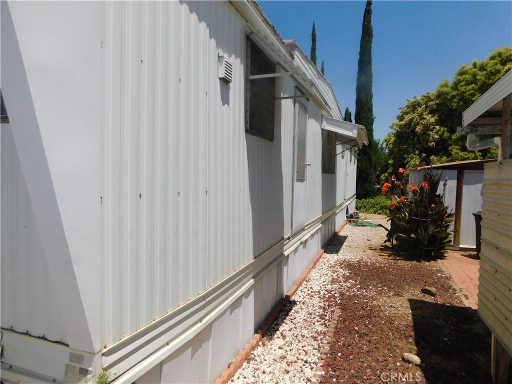 Yucaipa, CA 92399,12874 California ST #5