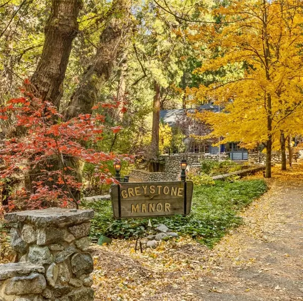 Crestline, CA 92325,969 Oak DR