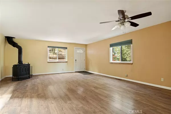 Arrowbear, CA 92382,33159 Ridge RD