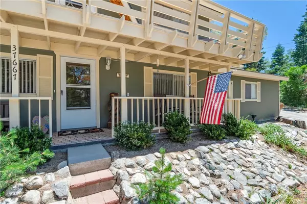 Angelus Oaks, CA 92305,37667 Live Oak ST