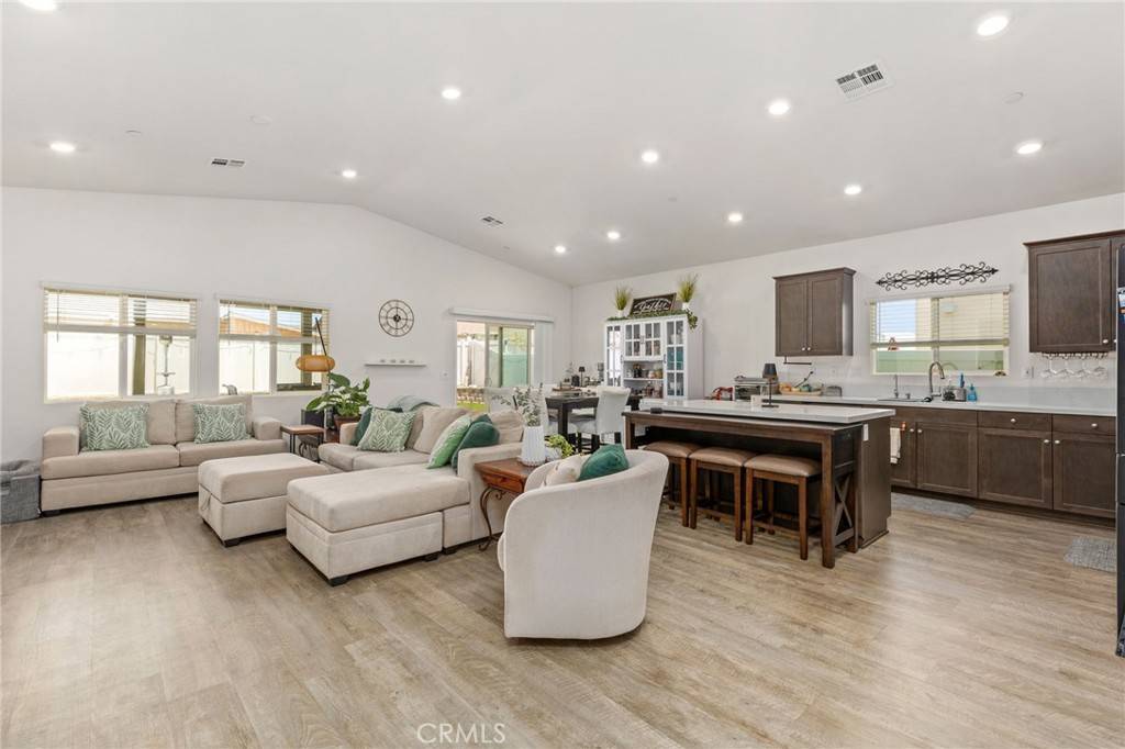 Winchester, CA 92596,28332 Fressia DR