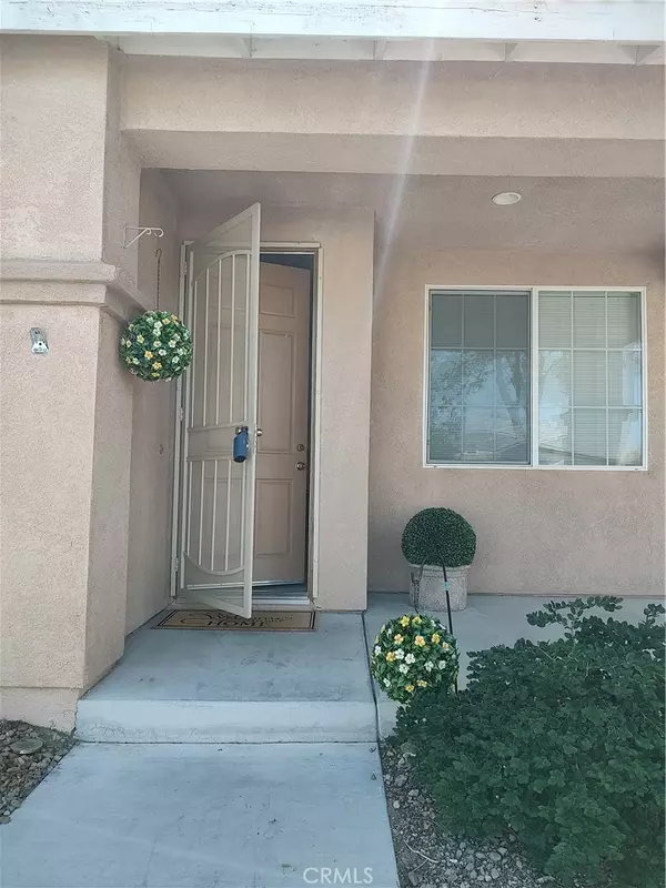 Desert Hot Springs, CA 92240,65565 Acoma #43
