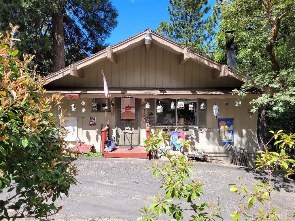 22726 Ponderosa DR, Crestline, CA 92325