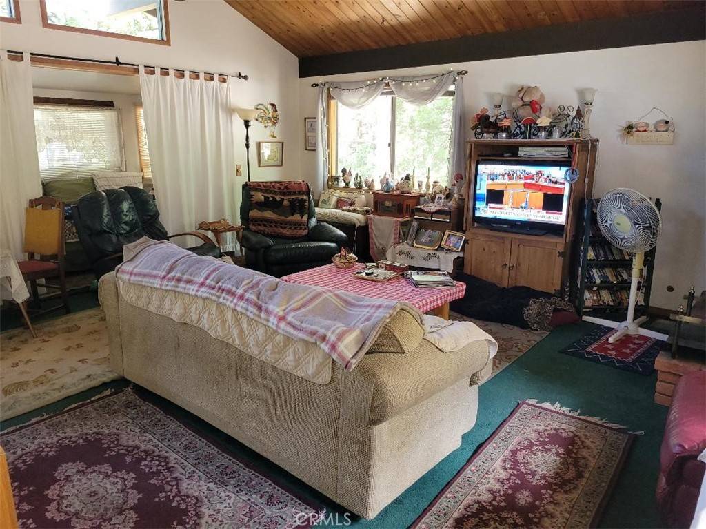 Crestline, CA 92325,22726 Ponderosa DR