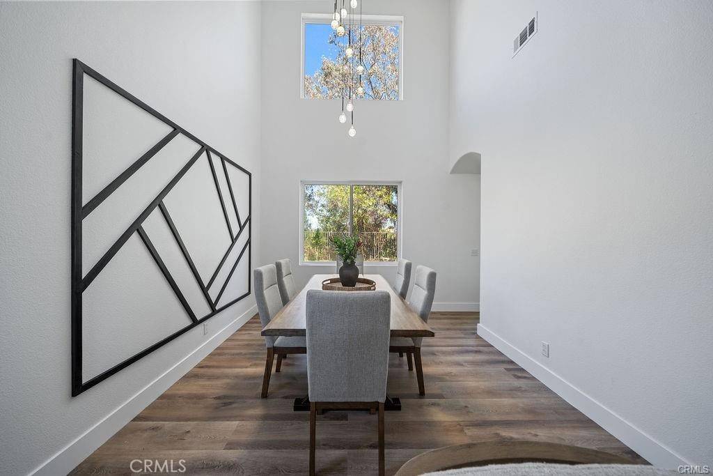 Temecula, CA 92591,41258 Pine Tree CIR