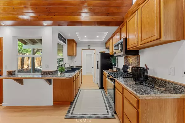 604 Sequoia ST, San Bernardino, CA 92407