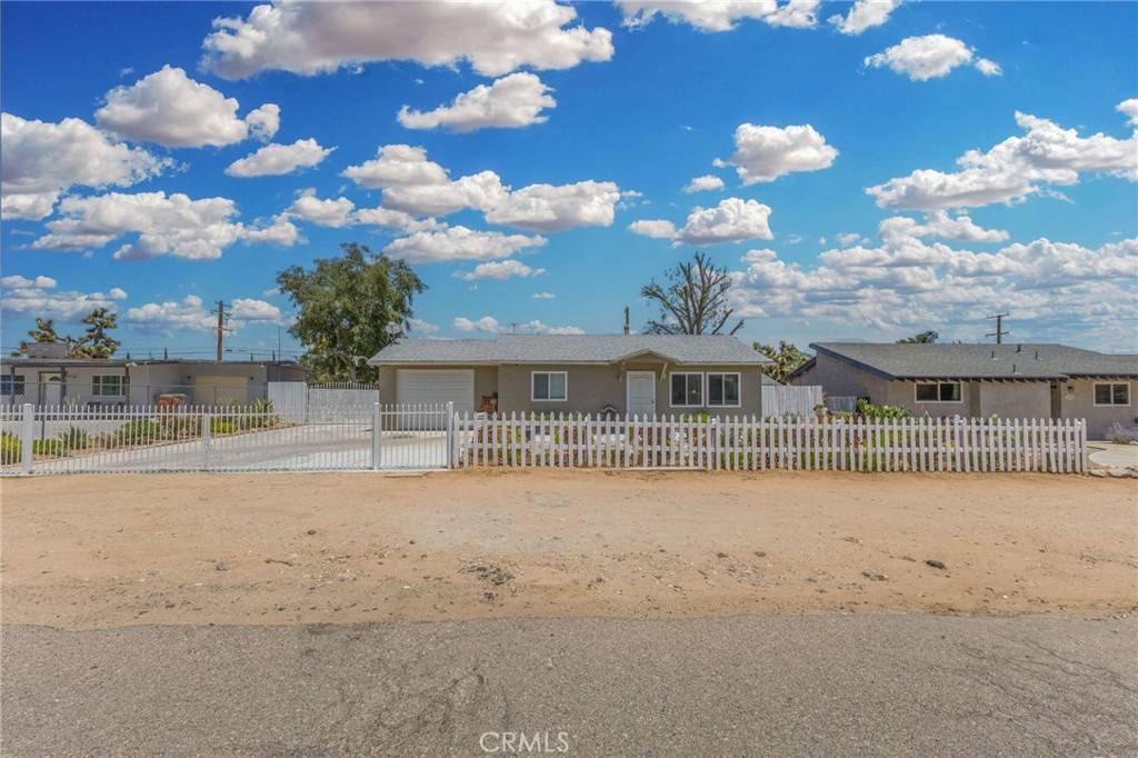 Hesperia, CA 92345,16116 Cajon