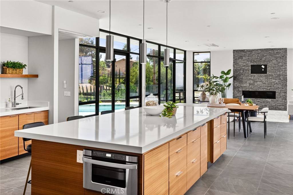 Redlands, CA 92373,1912 Edgefair LN