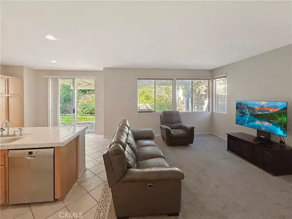 Corona, CA 92883,9121 Gold Fields CIR