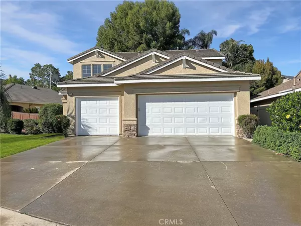 9121 Gold Fields CIR, Corona, CA 92883