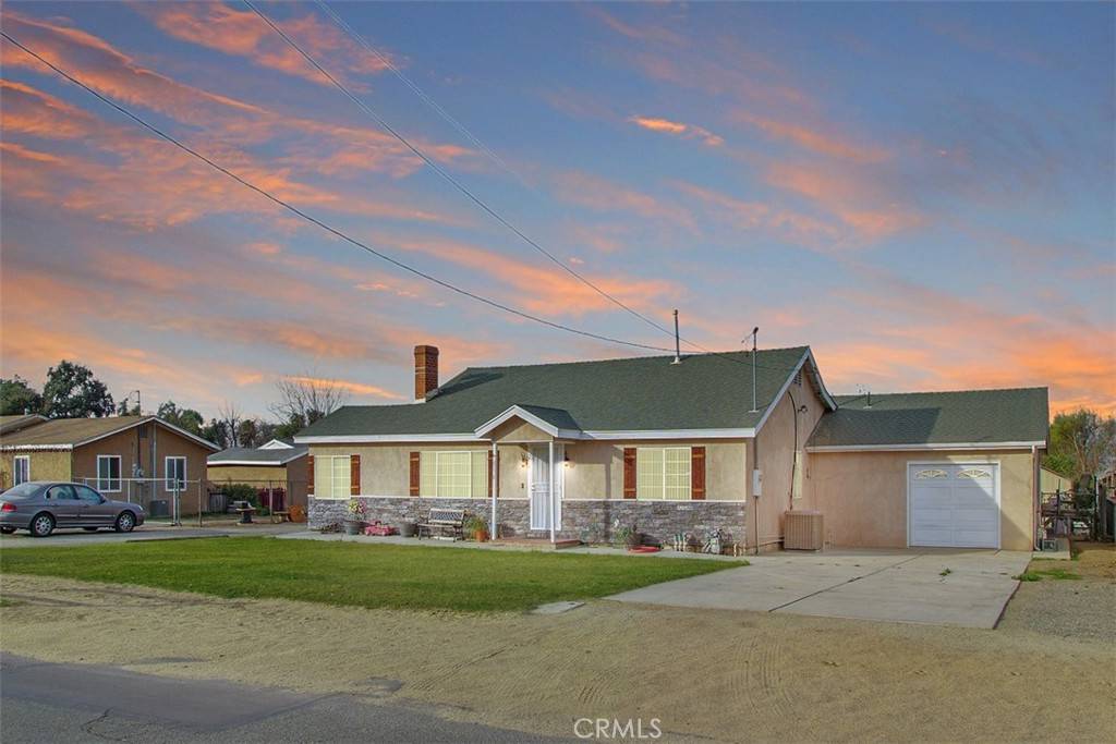 Norco, CA 92860,4234 Center AVE