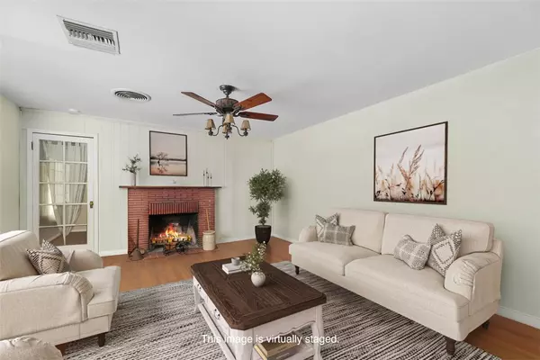 Norco, CA 92860,4234 Center AVE