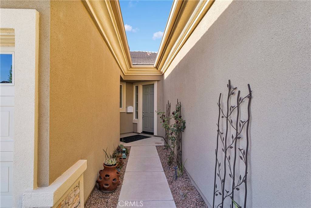 Apple Valley, CA 92308,19570 Vermillion LN