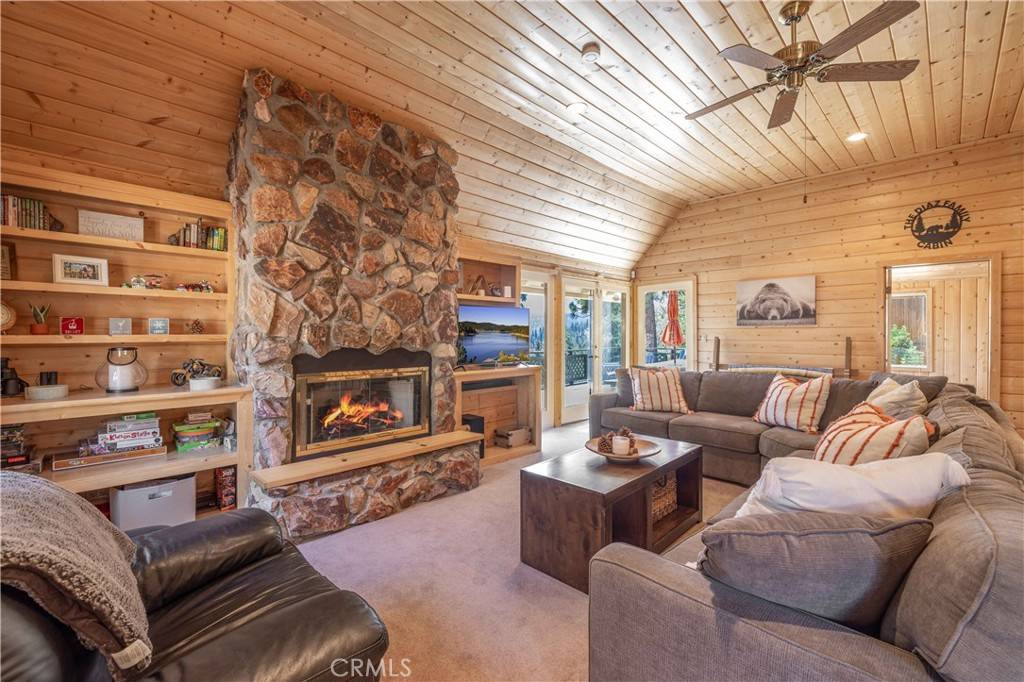 Fawnskin, CA 92333,1118 Bruin TRL
