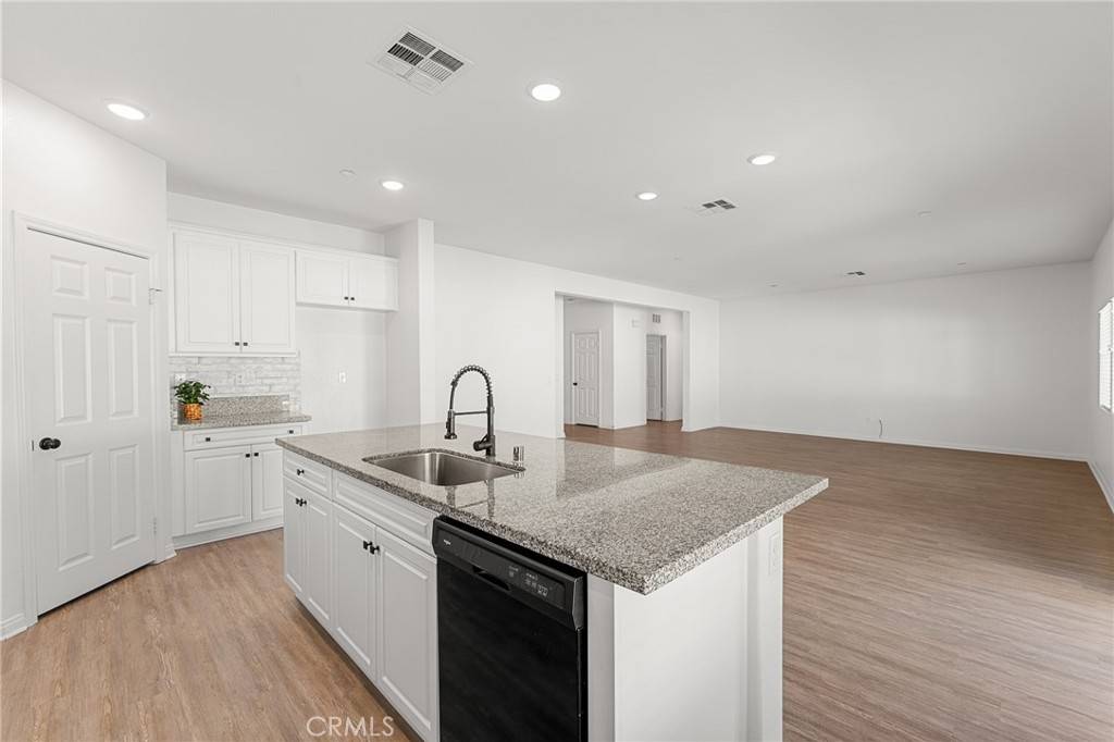Moreno Valley, CA 92555,14319 Blue Bonnet LN