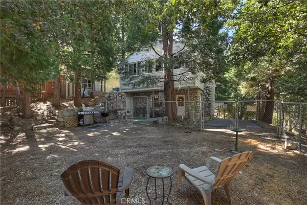Crestline, CA 92325,24891 Felsen DR