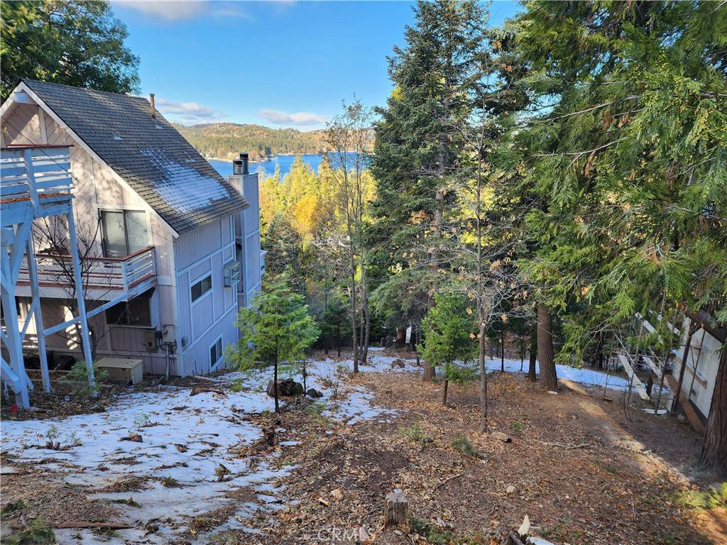 Lake Arrowhead, CA 92352,104 Fremont RD