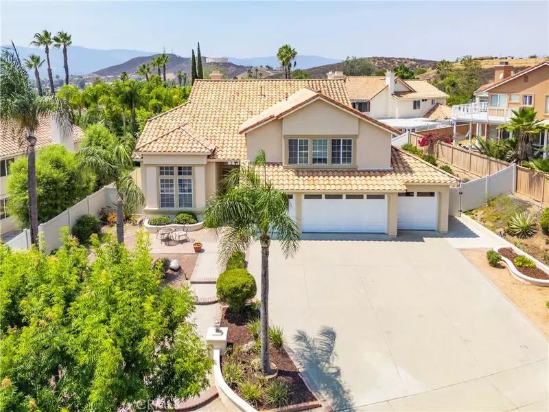 1010 Chantel, Corona, CA 92879