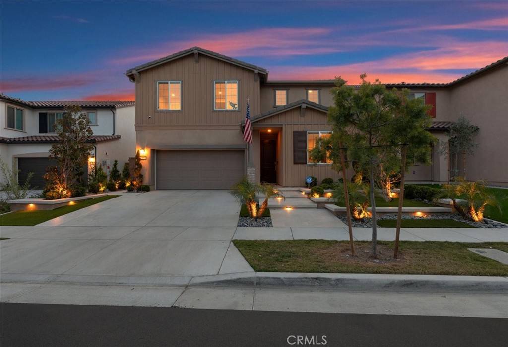 Corona, CA 92883,2227 Melogold WAY