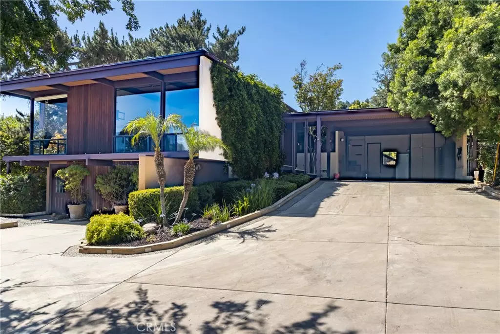 Redlands, CA 92373,1653 W Cypress AVE