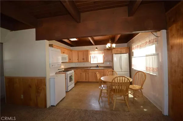 Big Bear City, CA 92314,2062 9TH LN