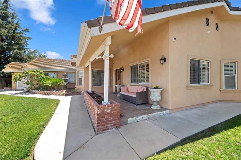 Corona, CA 92881,7245 Marilyn DR