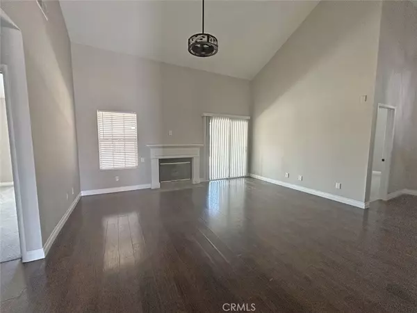 Highland, CA 92346,27683 7th ST